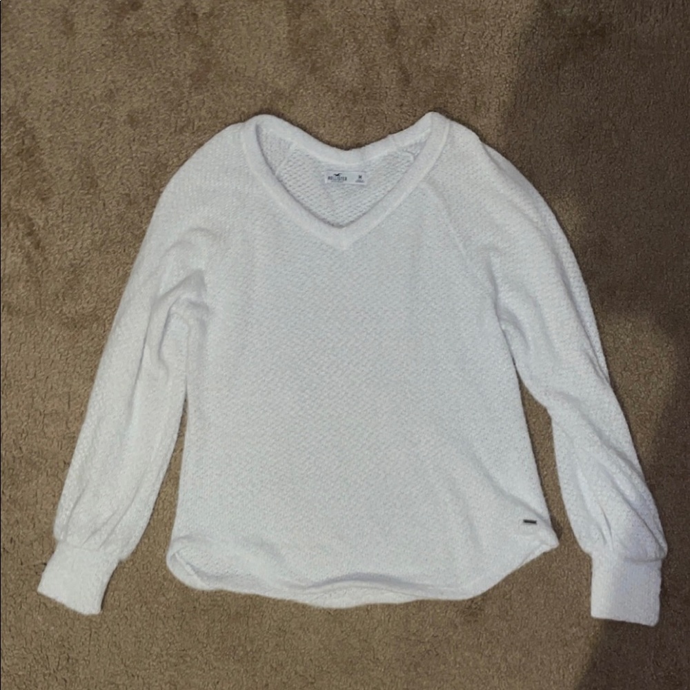 White v-neck sweater from Hollister, size medium